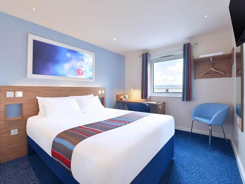 Travelodge London Stratford Hotel Exterior photo