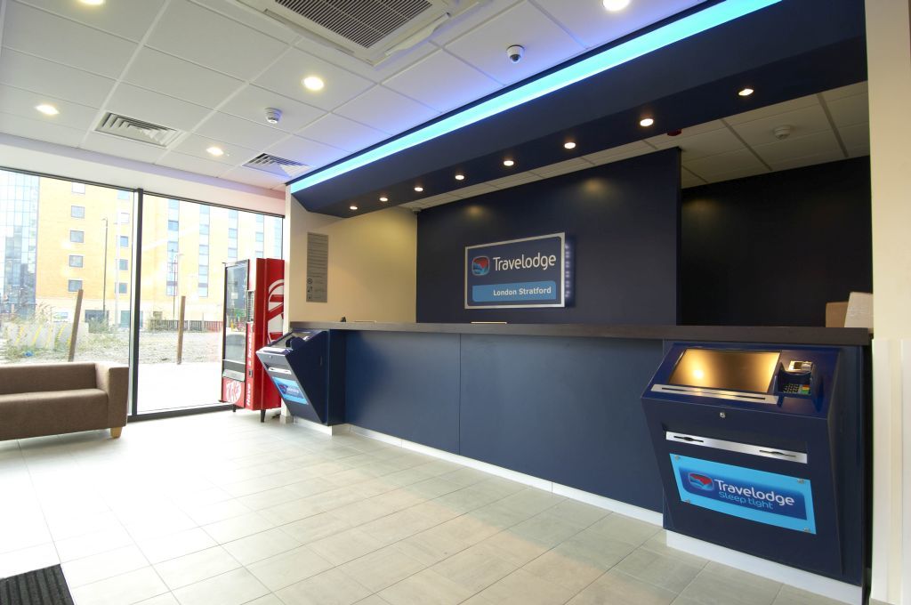 Travelodge London Stratford Hotel Exterior photo