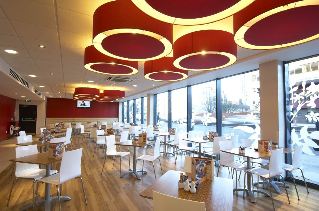 Travelodge London Stratford Hotel Exterior photo
