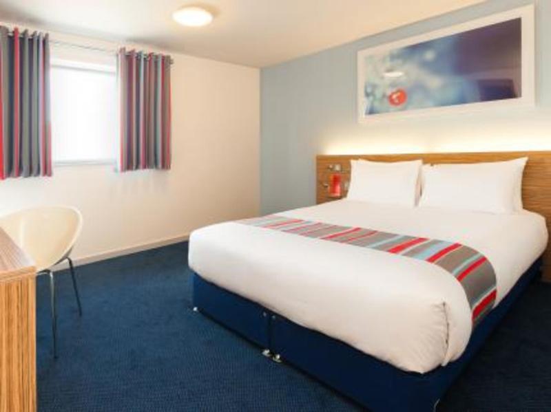 Travelodge London Stratford Hotel Exterior photo